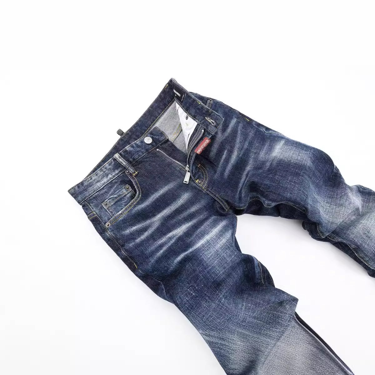 NEW-D2 Jeans