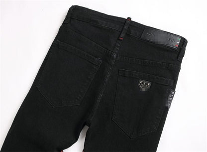 New-PP Skull patch jeans